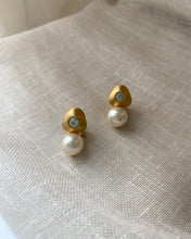 Load image into Gallery viewer, Boucles d’Oreilles Perla vintage
