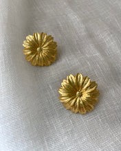 Load image into Gallery viewer, Boucles d’Oreilles Marguerite L
